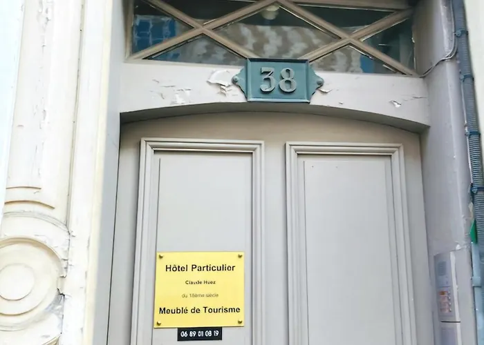 Jade House Hyper Centre